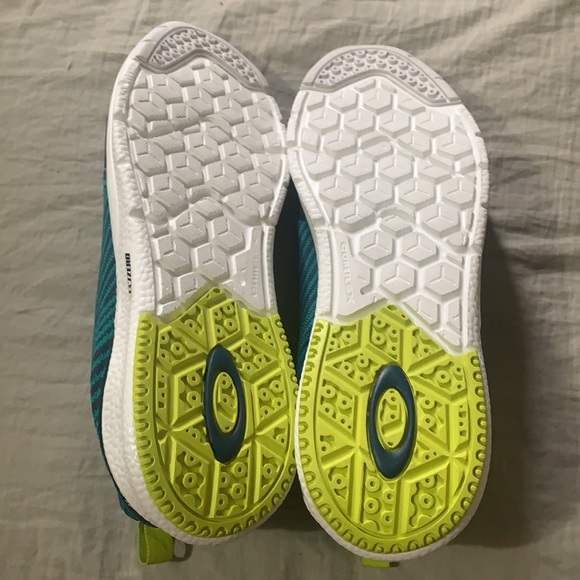 🚨SOLD🚨on eBay 🌲 Oakley 🌲EVzero Size 12 - Picture 3 of 6